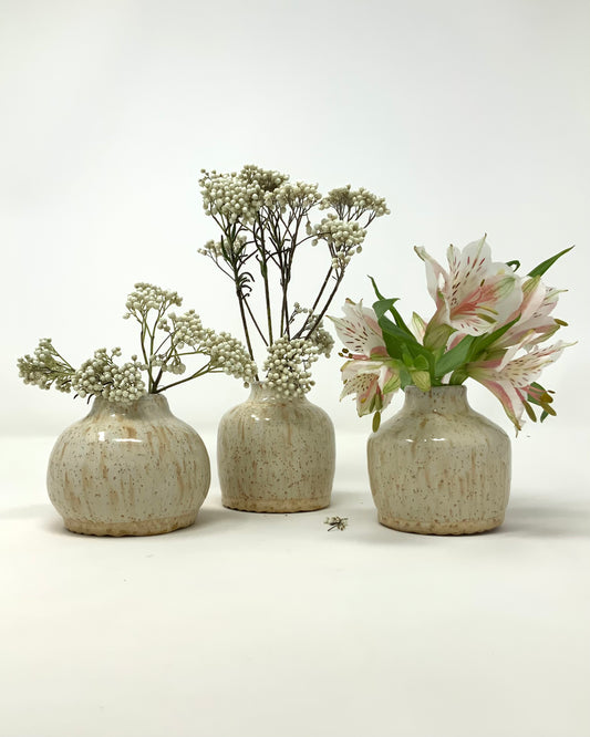 Bud Vase - sand gloss