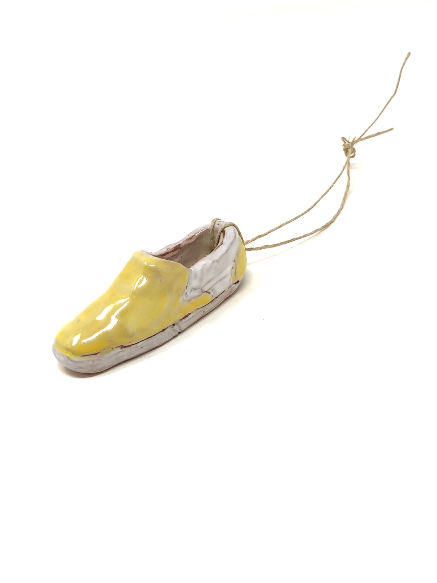 Slip-on Charm -- yellow/white