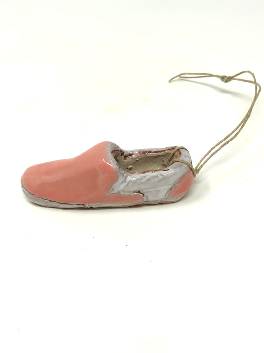 Slip-on Charm -- pink/white