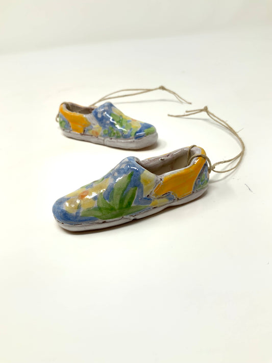 Slip-on Charm -- Hawaiian, blue/yellow