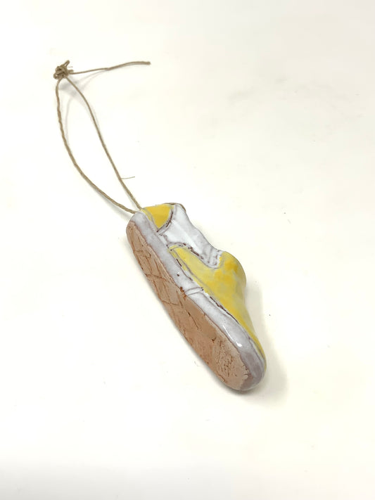 Slip-on Charm -- yellow/white